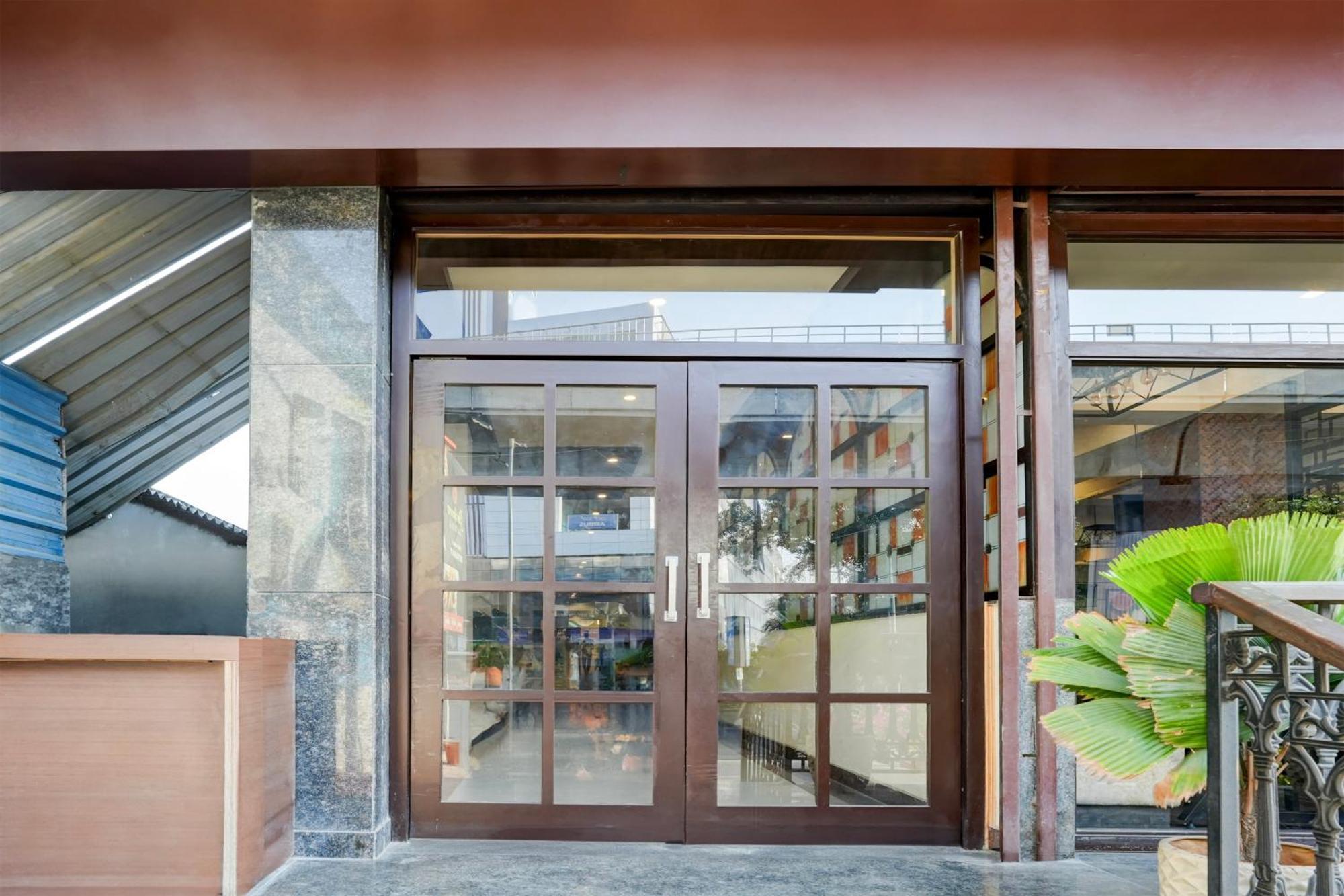 Hotel New Delhi Exterior foto
